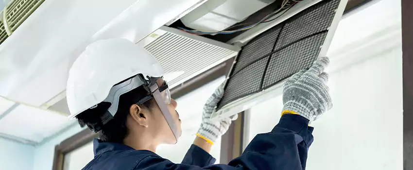 Signs of Clogged Air Ducts in Riverdale, ON